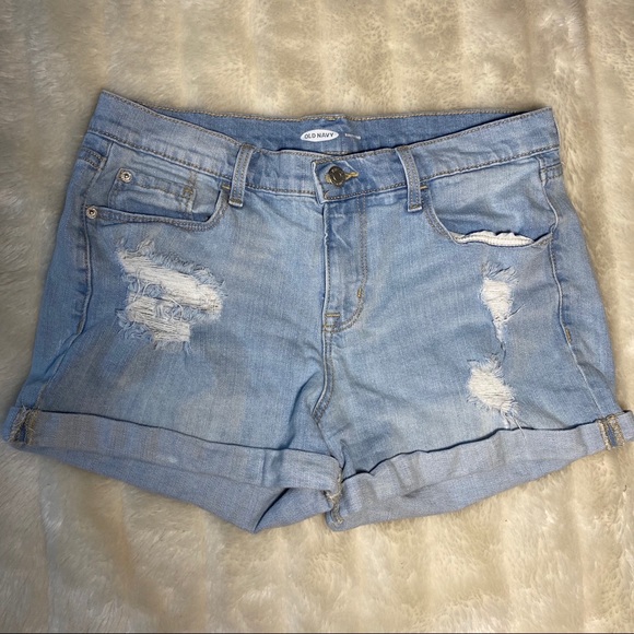 Old Navy Pants - Old Navy boyfriend distressed jean shorts